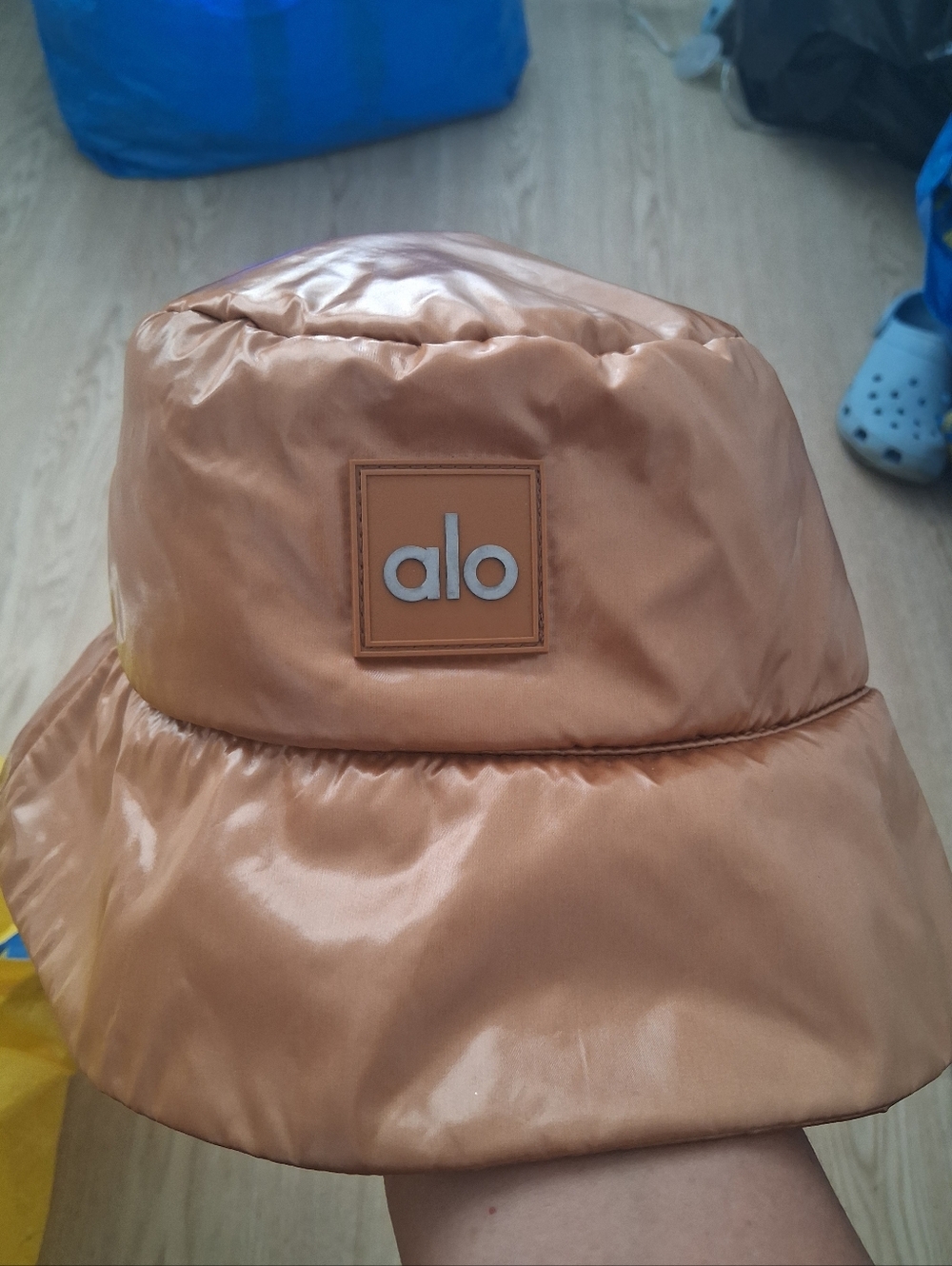 Alo Yoga Gold Rush Bucket Hat
